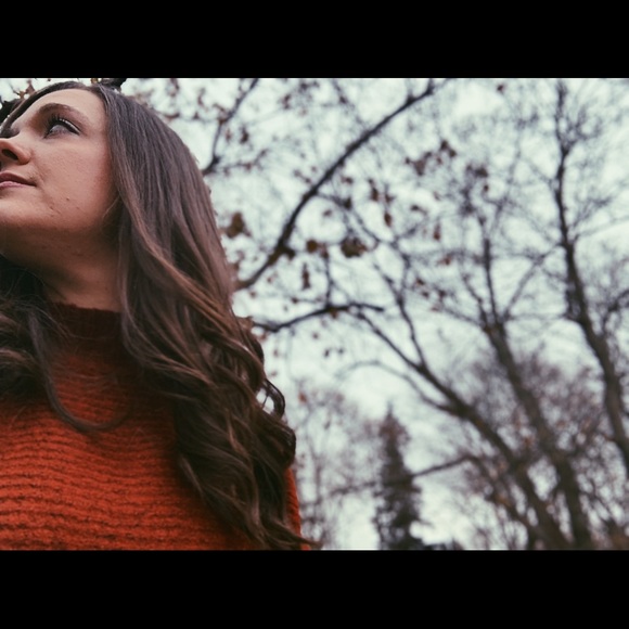 Meet your Posher, Emily - Picture 8 of 8